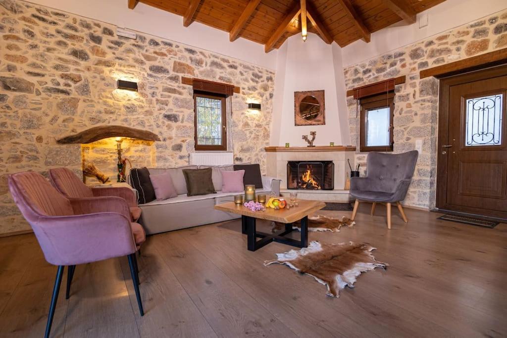 Lasithi Luxury Villa Mesa Lasithi Exterior foto
